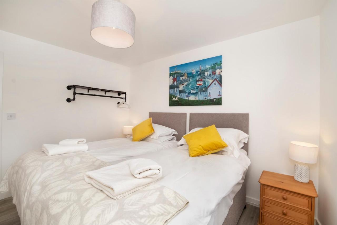 Livingstone Street Apartments With Free Parking Йорк Екстериор снимка
