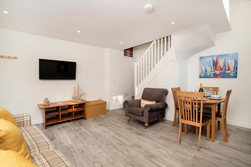 Livingstone Street Apartments With Free Parking Йорк Екстериор снимка
