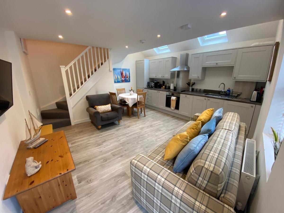 Livingstone Street Apartments With Free Parking Йорк Екстериор снимка